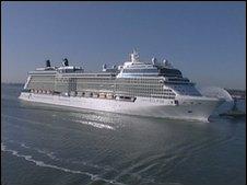 Marooned Britons hitch luxury ride home from Spain Marooned Britons hitch luxury ride home from Spain