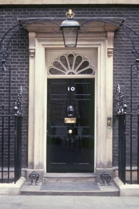 Tories target expats to secure election victory Tories target expats to secure election victory