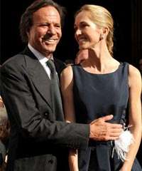 Iglesias marries lover Iglesias marries lover