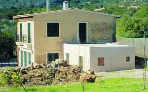 MP broke planning rules to expand luxury villa MP broke planning rules to expand luxury villa