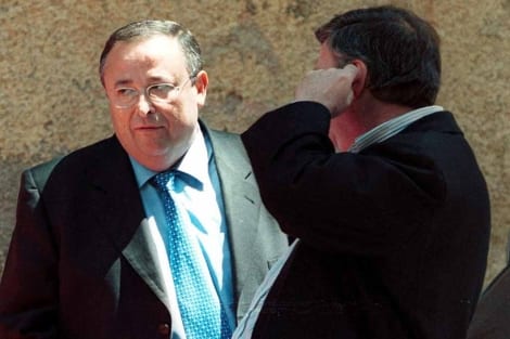 Football magnate’s tobacco hoax up in smoke Football magnate’s tobacco hoax up in smoke