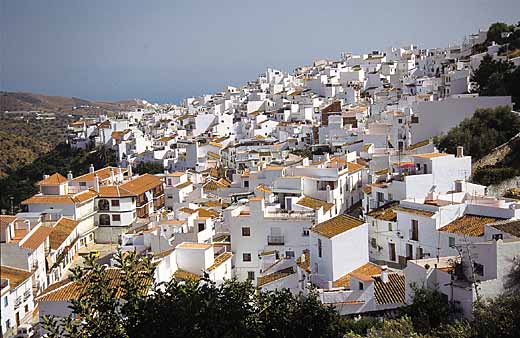 Illegal Spanish home: British couple jailed and ordered to demolish it Illegal Spanish home: British couple jailed and ordered to demolish it