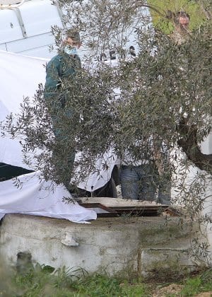 Body thrown in Alhaurin well was bound Body thrown in Alhaurin well was bound