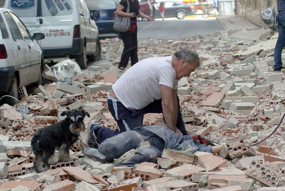 Dozen dead in Spanish earthquake Dozen dead in Spanish earthquake