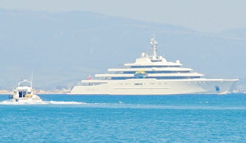 Gibraltar gets a glimpse of the world’s largest superyacht Gibraltar gets a glimpse of the world’s largest superyacht