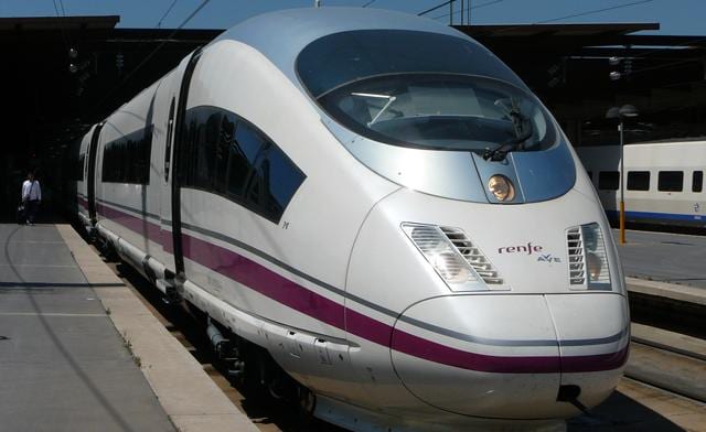 Spain beats France in the bid for the ‘pilgrim train’ Spain beats France in the bid for the ‘pilgrim train’