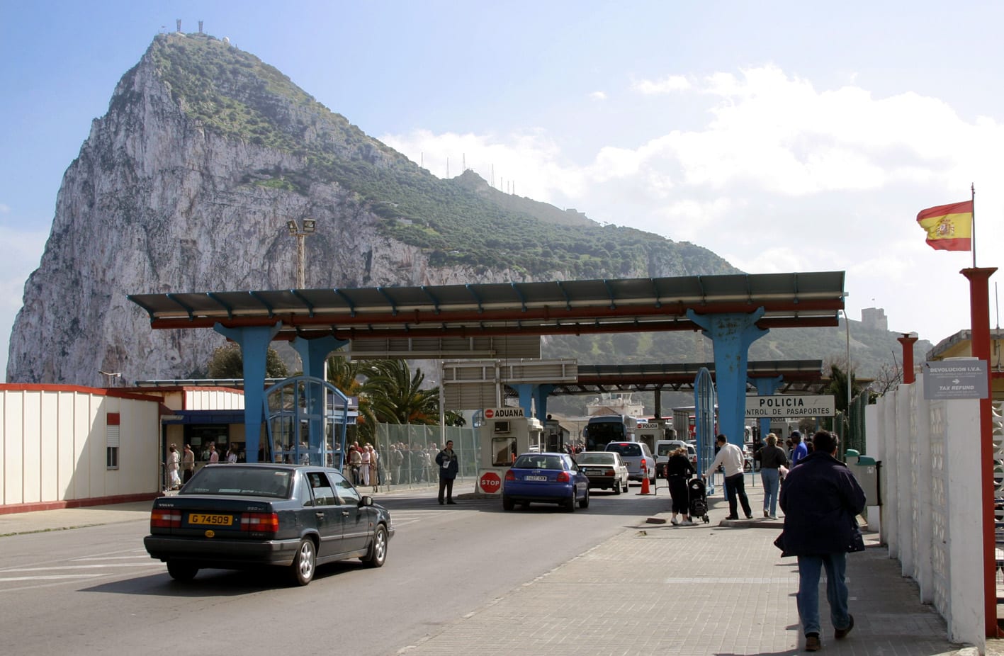 Spain spends millions on one-sided Gibraltar border improvements Spain spends millions on one-sided Gibraltar border improvements