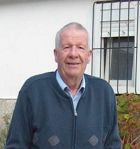 British pensioner forced to return to UK for knee op British pensioner forced to return to UK for knee op