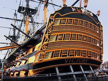HMS Victory facing its Trafalgar HMS Victory facing its Trafalgar