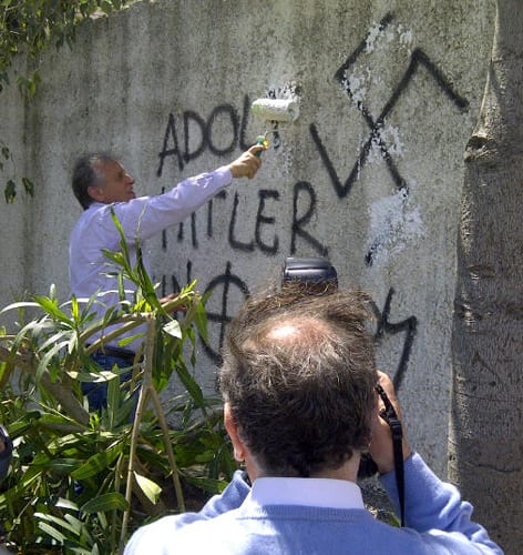 Painting out racism in Marbella Painting out racism in Marbella