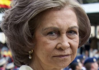 Queen snubbed by Spanish monarch over Gibraltar row Queen snubbed by Spanish monarch over Gibraltar row