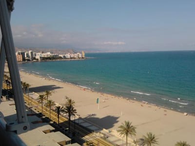 British woman dies while bathing on Spanish beach British woman dies while bathing on Spanish beach