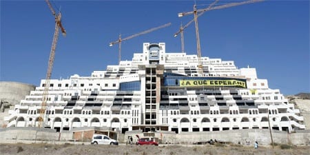 Algarrobico hotel to get the chop despite amnesty for Costa del Sol properties Algarrobico hotel to get the chop despite amnesty for Costa del Sol properties