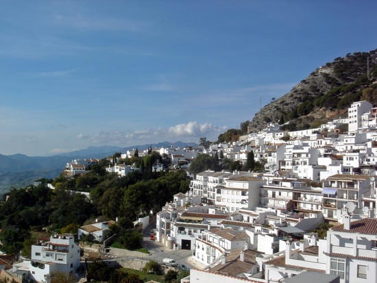 Mijas: donkeys, flamenco and bulls Mijas: donkeys, flamenco and bulls