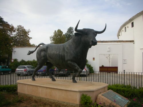 Vandals damage iconic Ronda sculpture Vandals damage iconic Ronda sculpture