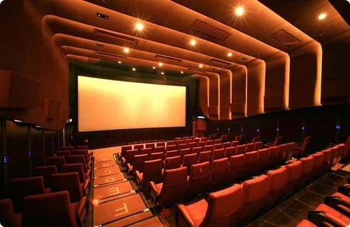 Best ‘slasher’ ever brings cinemas early Christmas present Best ‘slasher’ ever brings cinemas early Christmas present