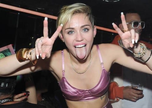 Miley’s hot Spanish date Miley’s hot Spanish date