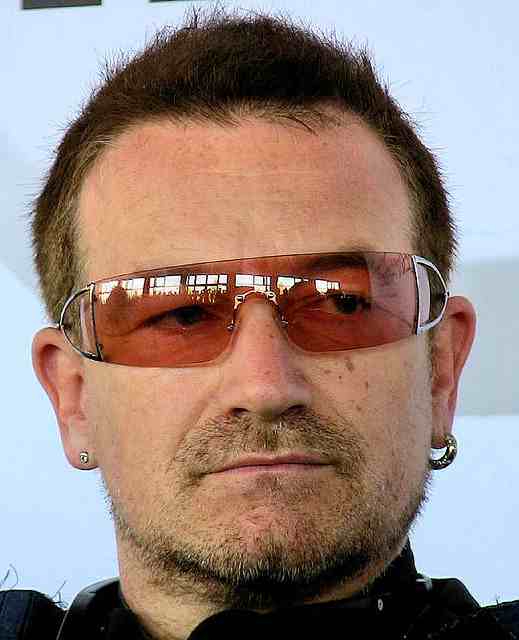U2 singer Bono calls on Europe to help Spain U2 singer Bono calls on Europe to help Spain