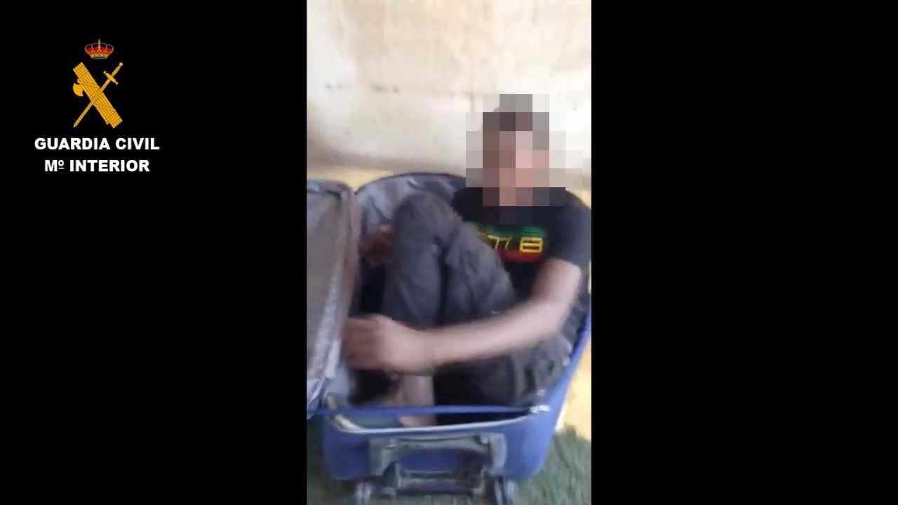 African migrant smuggled in a suitcase African migrant smuggled in a suitcase