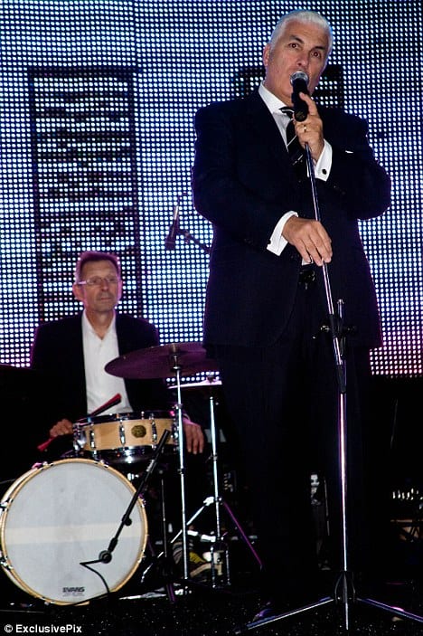Unlikely trio announce charity bash Unlikely trio announce charity bash