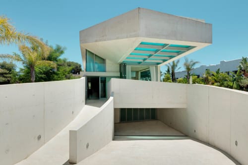 Stunning Marbella villa with swimming pool roof up for grabs Stunning Marbella villa with swimming pool roof up for grabs