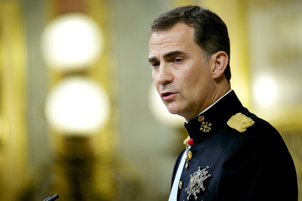 King Felipe enforces new rules to keep Spanish royals out of the private sector King Felipe enforces new rules to keep Spanish royals out of the private sector