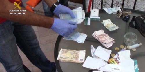 Cadiz beach bar at heart of drug ring Cadiz beach bar at heart of drug ring