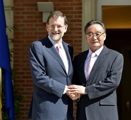 Rajoy heads to Beijing as Spain and China begin €3 billion business deals Rajoy heads to Beijing as Spain and China begin €3 billion business deals
