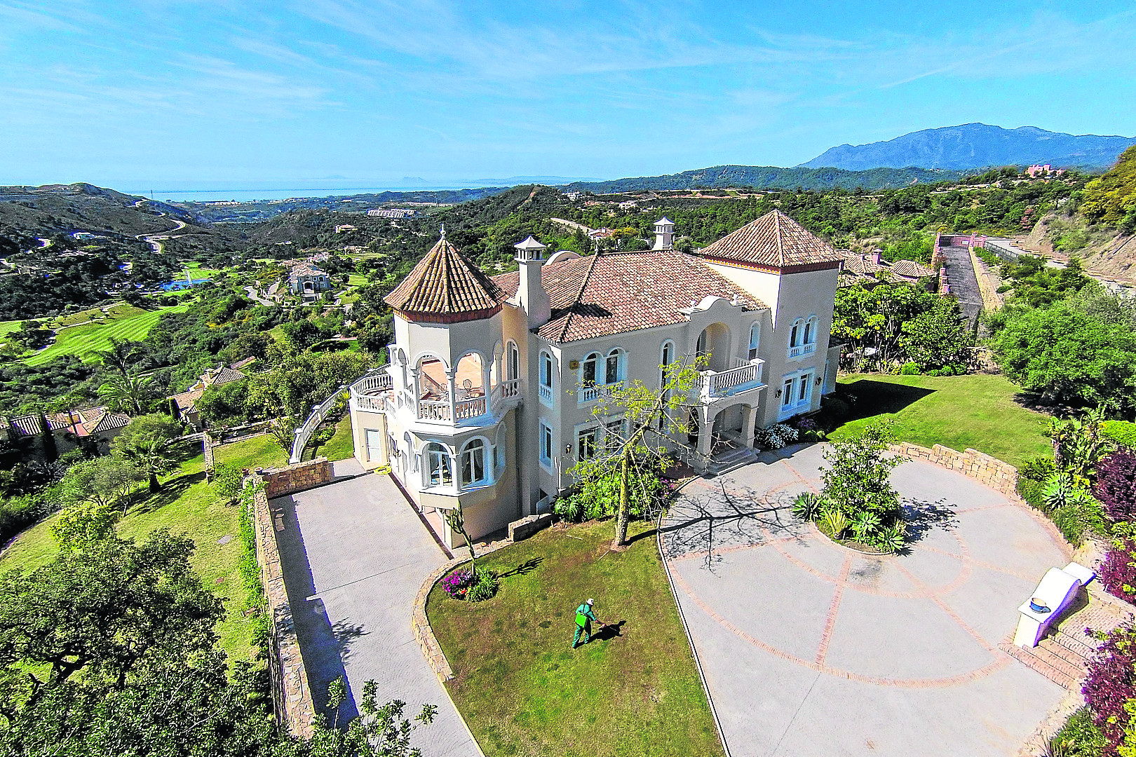 Casares life provides best of both worlds Casares life provides best of both worlds