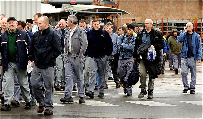 Cheaper to hire work in the UK than in Spain Cheaper to hire work in the UK than in Spain