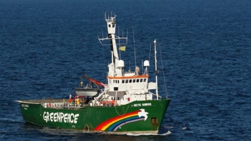 Greenpeace and Junta support flotilla protest against Repsol fracking plans Greenpeace and Junta support flotilla protest against Repsol fracking plans