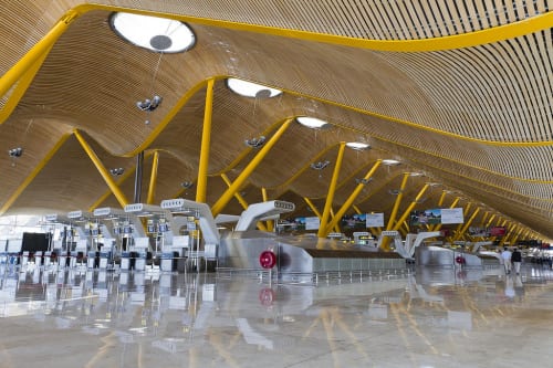 Man left to die at Madrid airport amid Ebola fear Man left to die at Madrid airport amid Ebola fear
