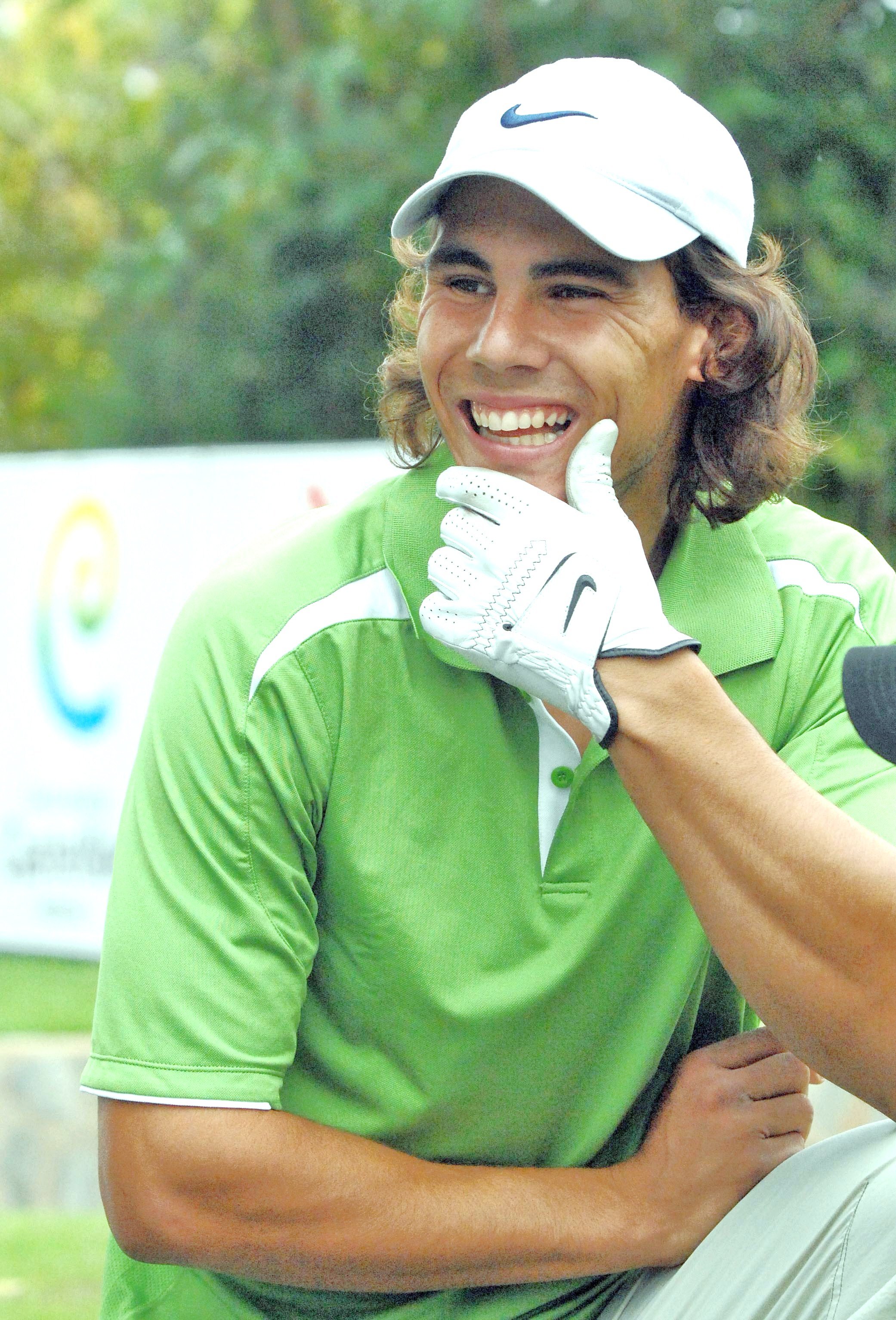 Rafa Nadal plays pranks on golfers in Mallorca Rafa Nadal plays pranks on golfers in Mallorca