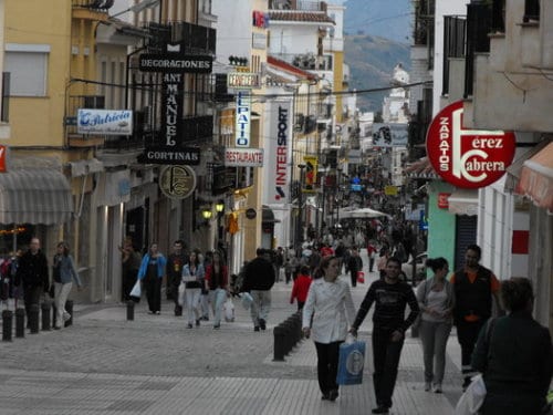 Jobs threatened as Spanish independent retailers face 1,000% rent hike Jobs threatened as Spanish independent retailers face 1,000% rent hike