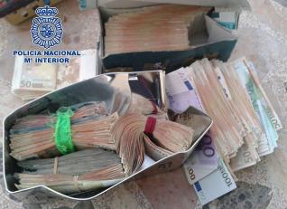 Police uncover €87,000 buried in Alhaurin de la Torre Police uncover €87,000 buried in Alhaurin de la Torre
