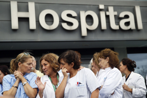 Welsh NHS forced to employ 70 Spanish nurses over Skype Welsh NHS forced to employ 70 Spanish nurses over Skype