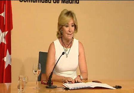 Esperanza Aguirre resigns