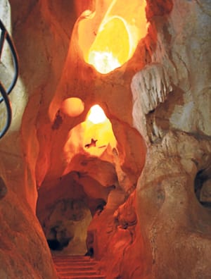 rincon de la victoria caves