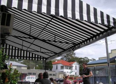 awning e