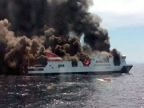 mallorca ferry fire