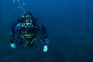 geas_diver