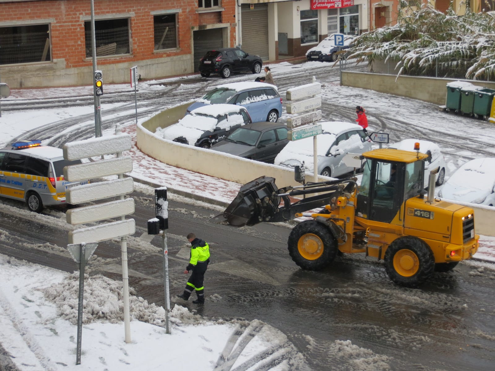 Heavy snowfall in parts of Spain could be heaviest for 35 years Olive