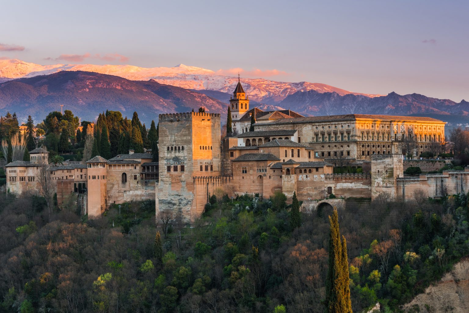 Steven Spielberg was 'very sorry' to give up Granada's Alhambra Palace ...