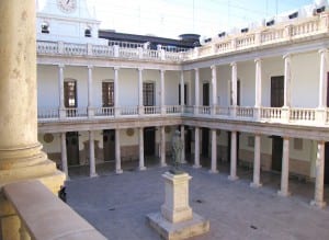 Popular: University in Valencia