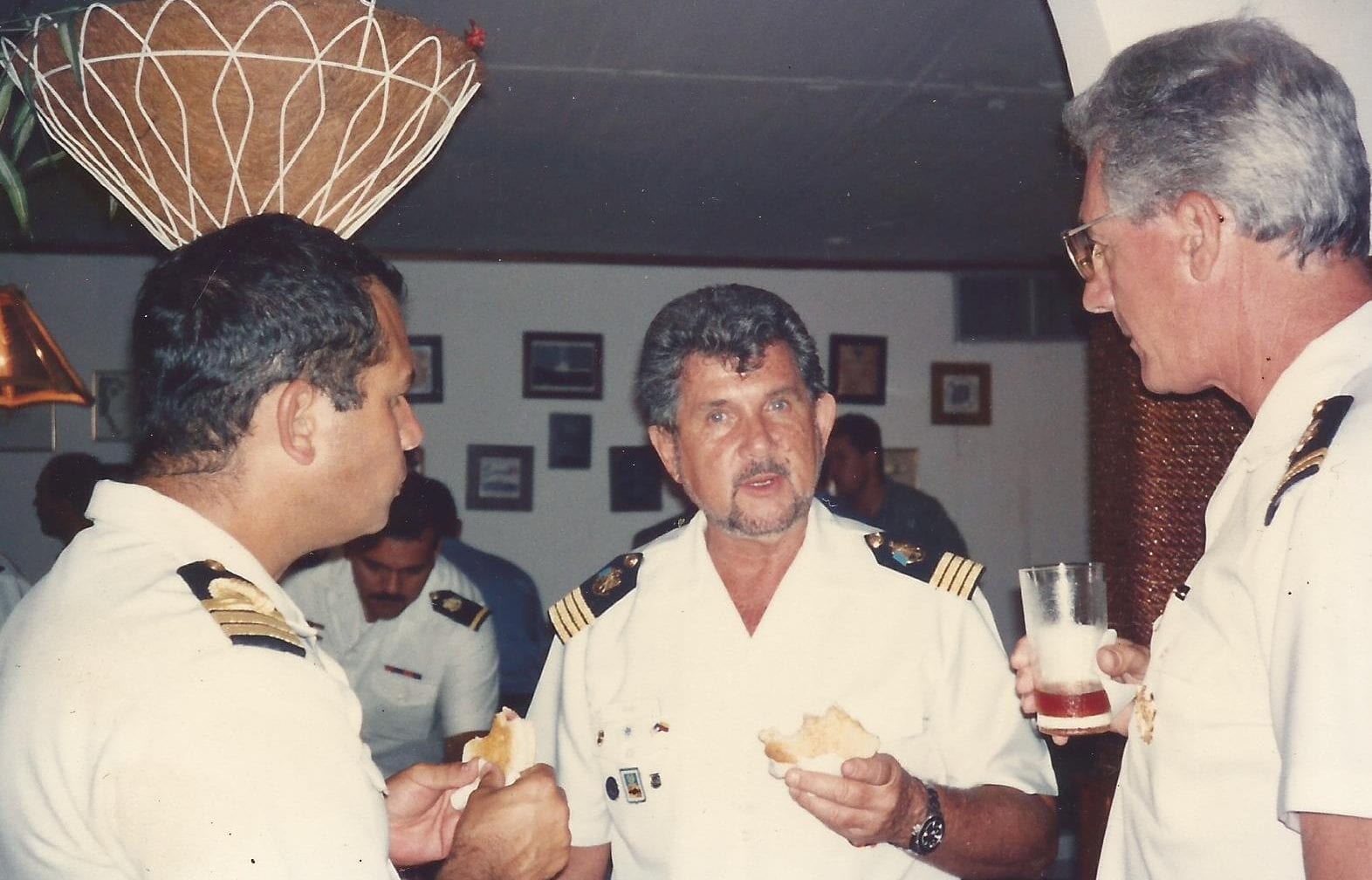 Capt Geary in Venezuelan CG uniform at the Officers Club CG Hea e