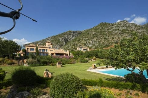 finca sale marbella e