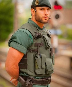 guardia civil spain policeman hot spanish handsome officer uniform military cops most men sexy hairy him jorge sexiest guard cop