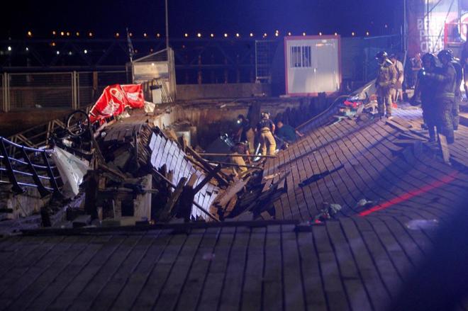 WATCH: Hundreds left injured after wooden walkway collapses into sea at festival in Spain