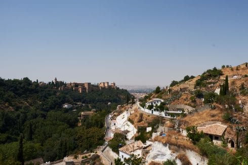 Alhambra vs Sacromonte