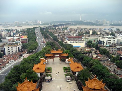 Wuhan_from_yellow_crane_tower